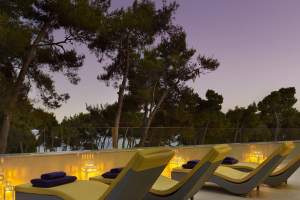 Arena One 99 Glamping****