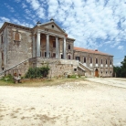 Dvorac obitelji Polesini